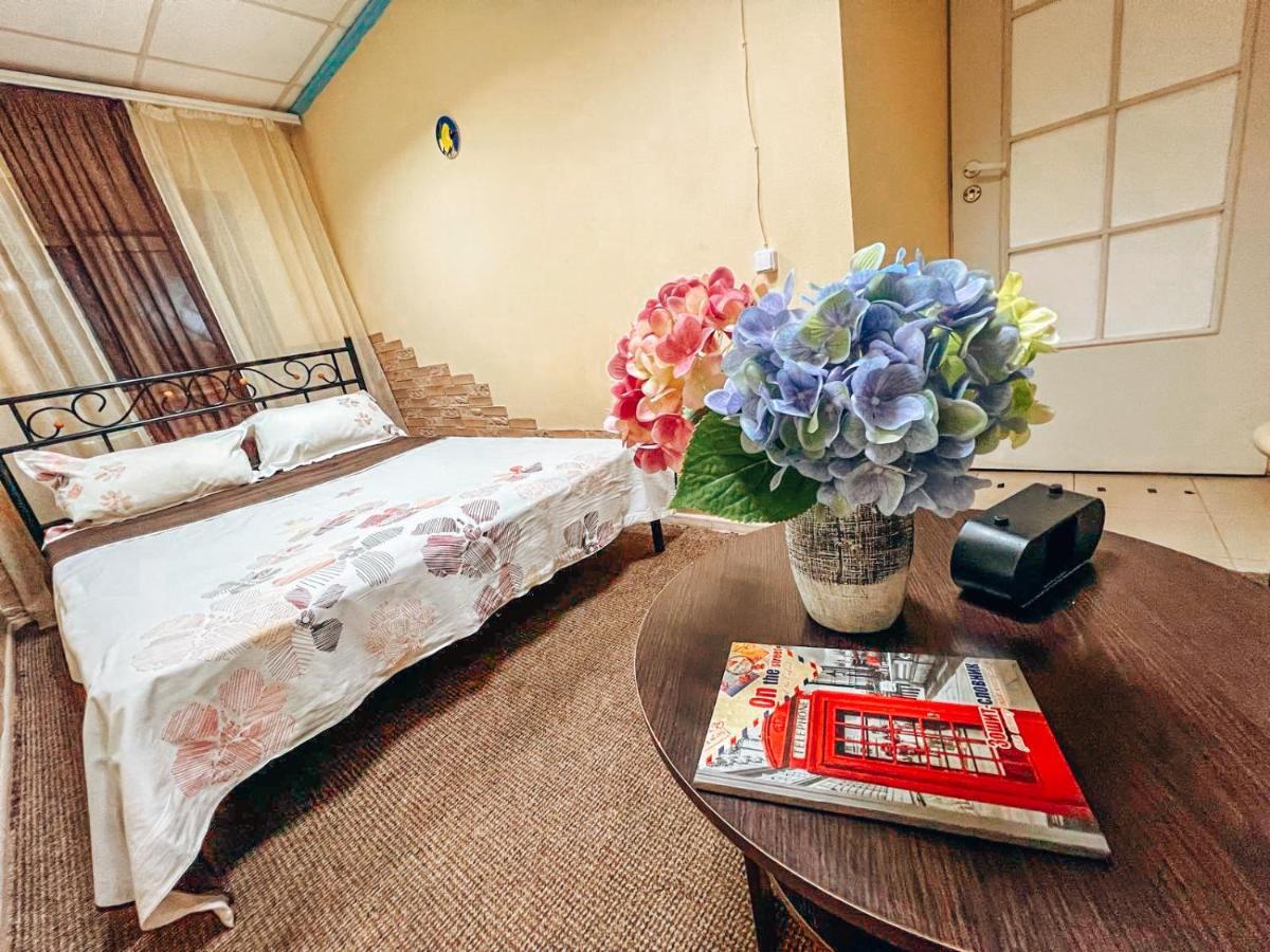 Mini-Hotel In The Heart Of Kiev Екстер'єр фото